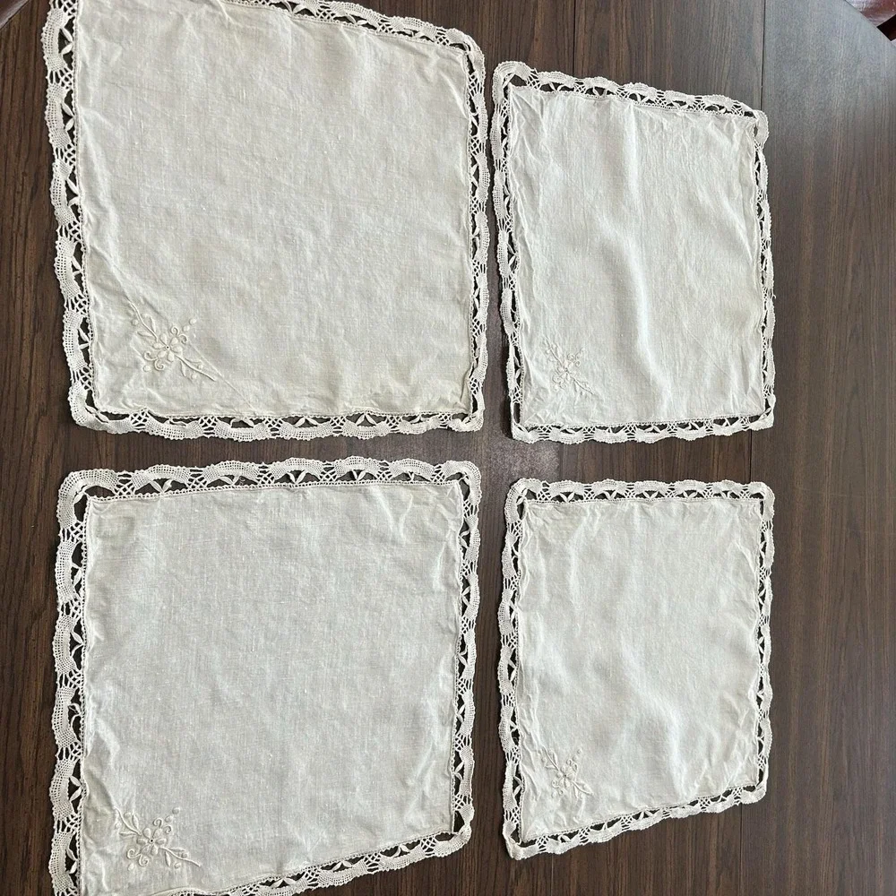 Vintage White Cloth Napkins Embroidered Linen Crochet Lace Border Set Of 4 Doily